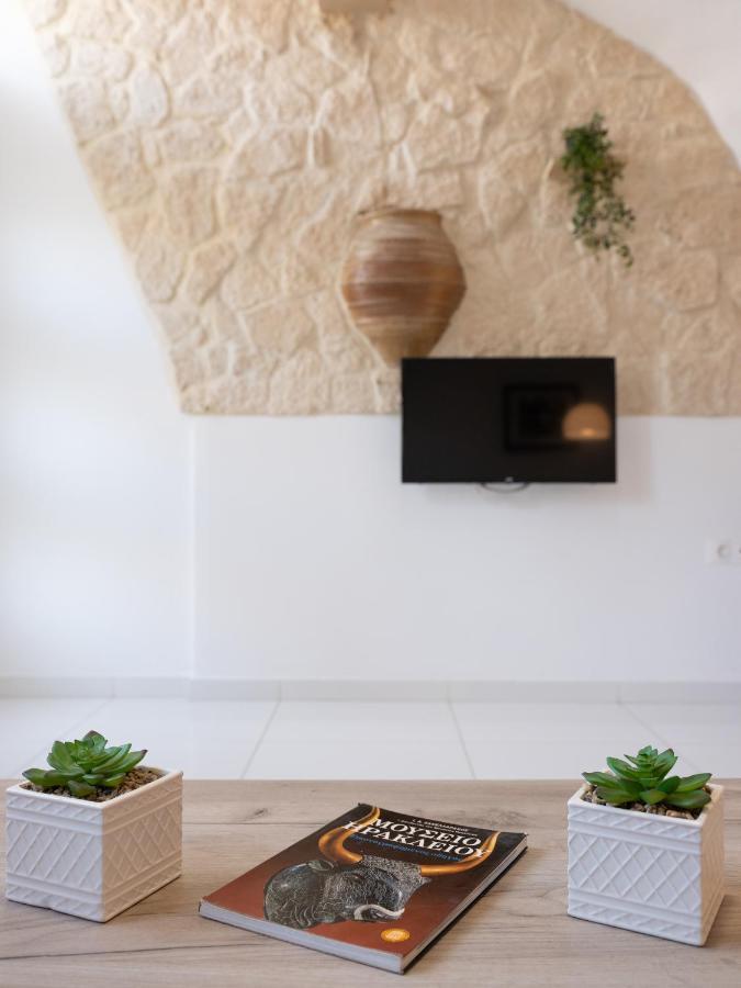 Palm House Near Heraklion Airport Bagian luar foto